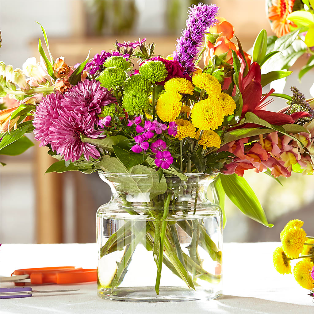 Bold & Bright – A Florist Original – CLARKSON FLOWERS & GIFTS, Mississauga ON