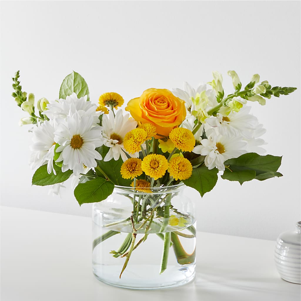 Sun Salutation Bouquet – CLARKSON FLOWERS & GIFTS, Mississauga ON
