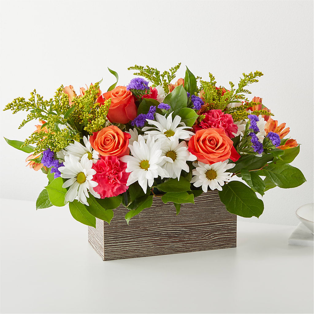 Oopsie Daisy Box Bouquet – CLARKSON FLOWERS & GIFTS, Mississauga ON