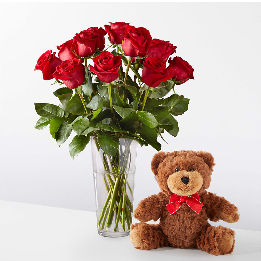 Romantic Long Stem Red Rose Bouquet Bundles – CLARKSON FLOWERS & GIFTS, Mississauga ON