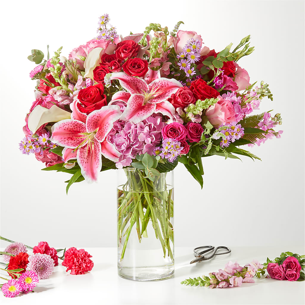 Swooning Over You - A Luxury Florist Original – CLARKSON FLOWERS & GIFTS, Mississauga ON