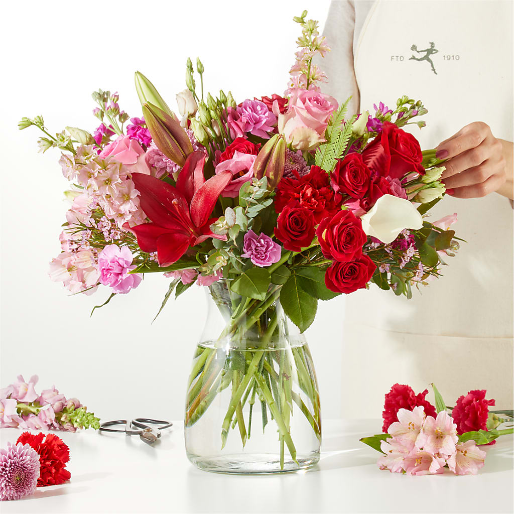 Together Forever - A Florist Original – CLARKSON FLOWERS & GIFTS, Mississauga ON