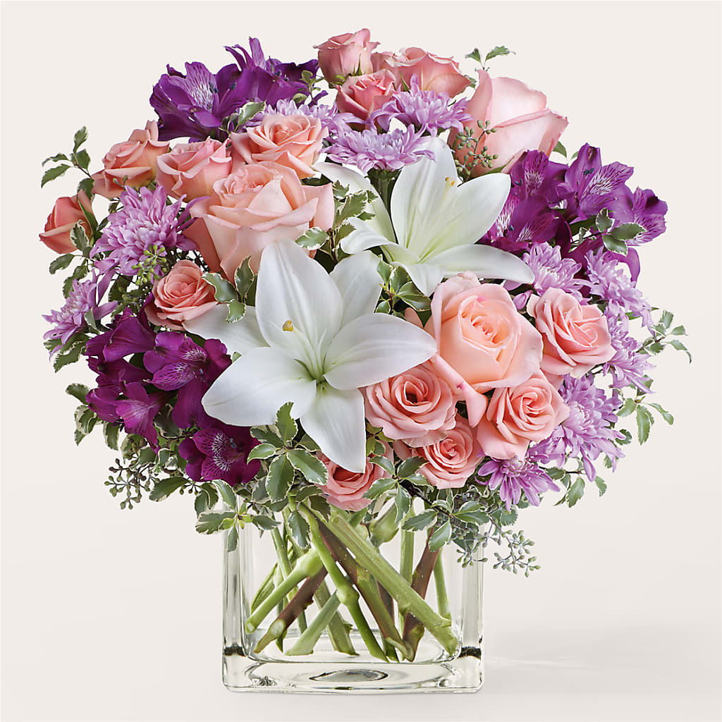 Mani Pedi Bouquet – CLARKSON FLOWERS & GIFTS, Mississauga ON