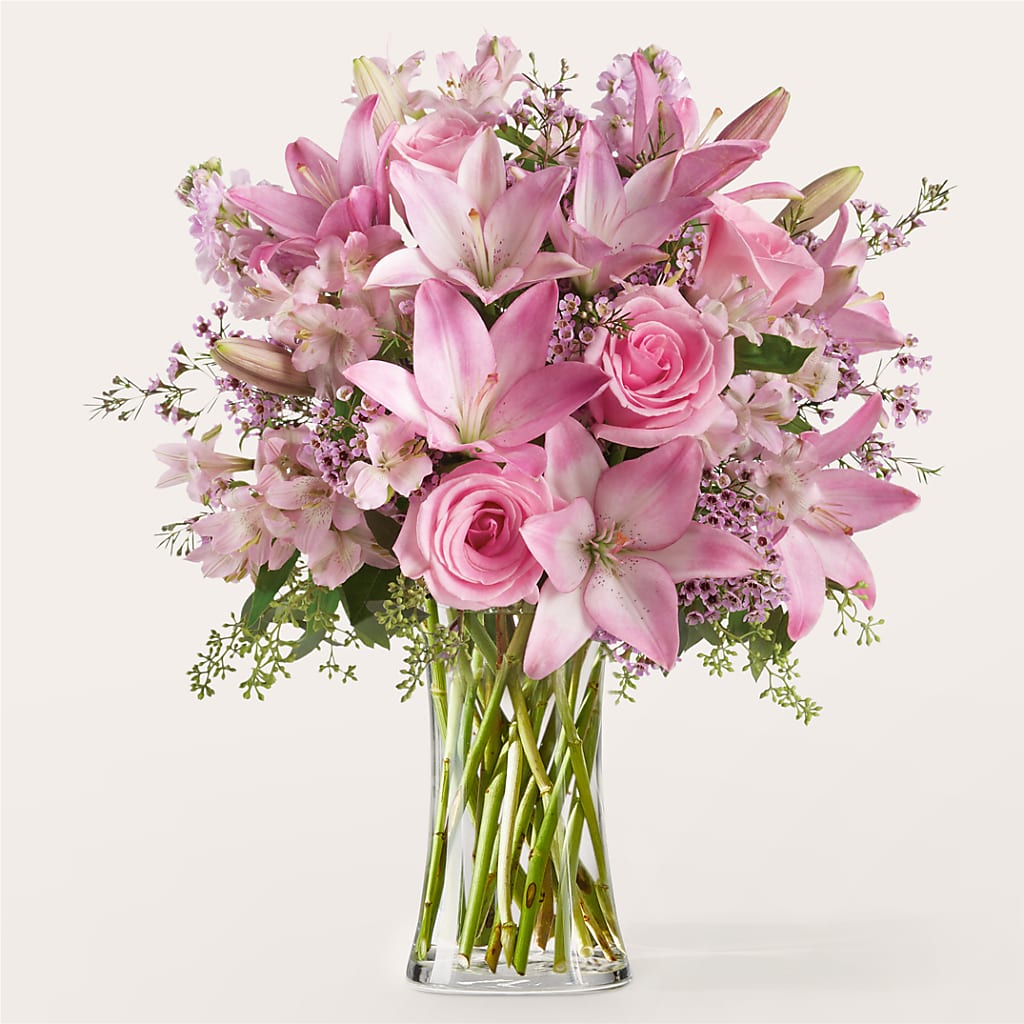 Gentle Gesture Bouquet – CLARKSON FLOWERS & GIFTS, Mississauga ON