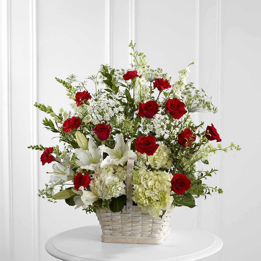 In Loving Memory Arrangement – CLARKSON FLOWERS & GIFTS, Mississauga ON