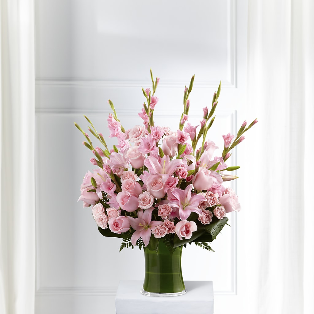 Lovely Tribute Bouquet – CLARKSON FLOWERS & GIFTS, Mississauga ON