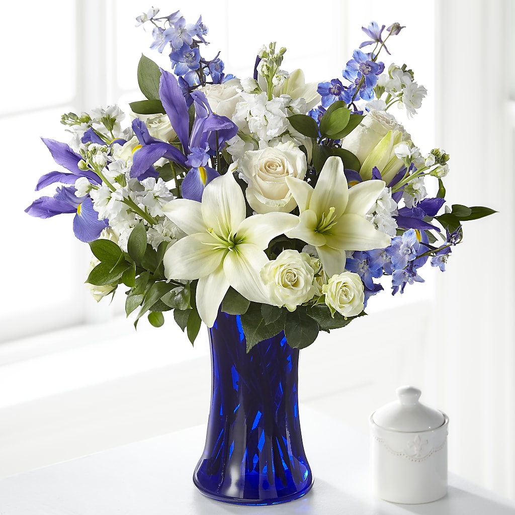 Calming Comfort Bouquet – CLARKSON FLOWERS & GIFTS, Mississauga ON
