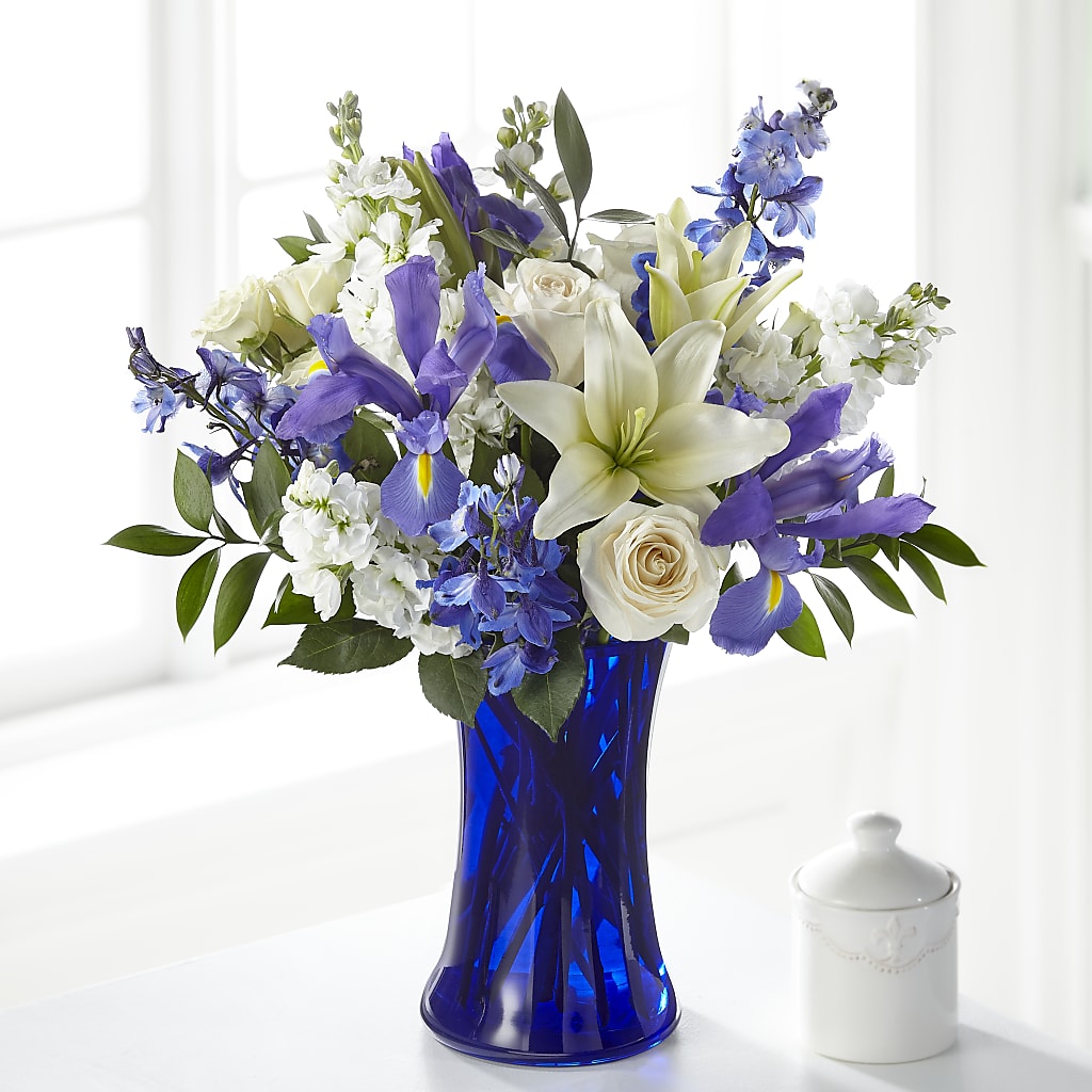 Calming Comfort Bouquet – CLARKSON FLOWERS & GIFTS, Mississauga ON