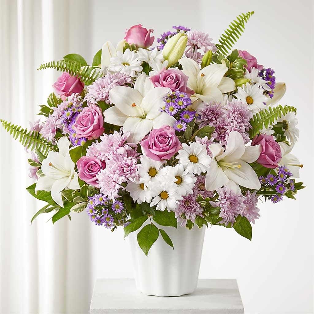 Warmest Thoughts Tabletop Basket – CLARKSON FLOWERS & GIFTS, Mississauga ON