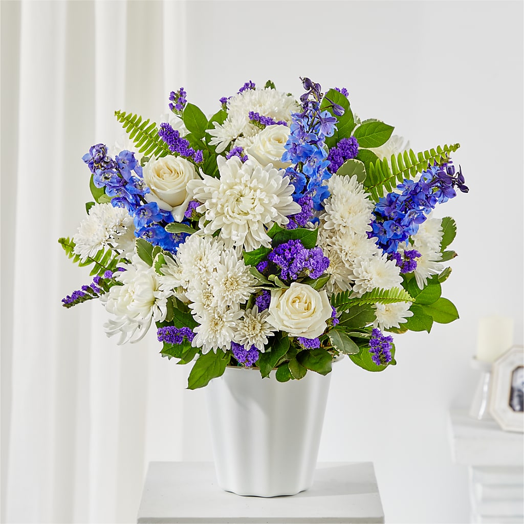 Hold Dear Tabletop Basket – CLARKSON FLOWERS & GIFTS, Mississauga ON