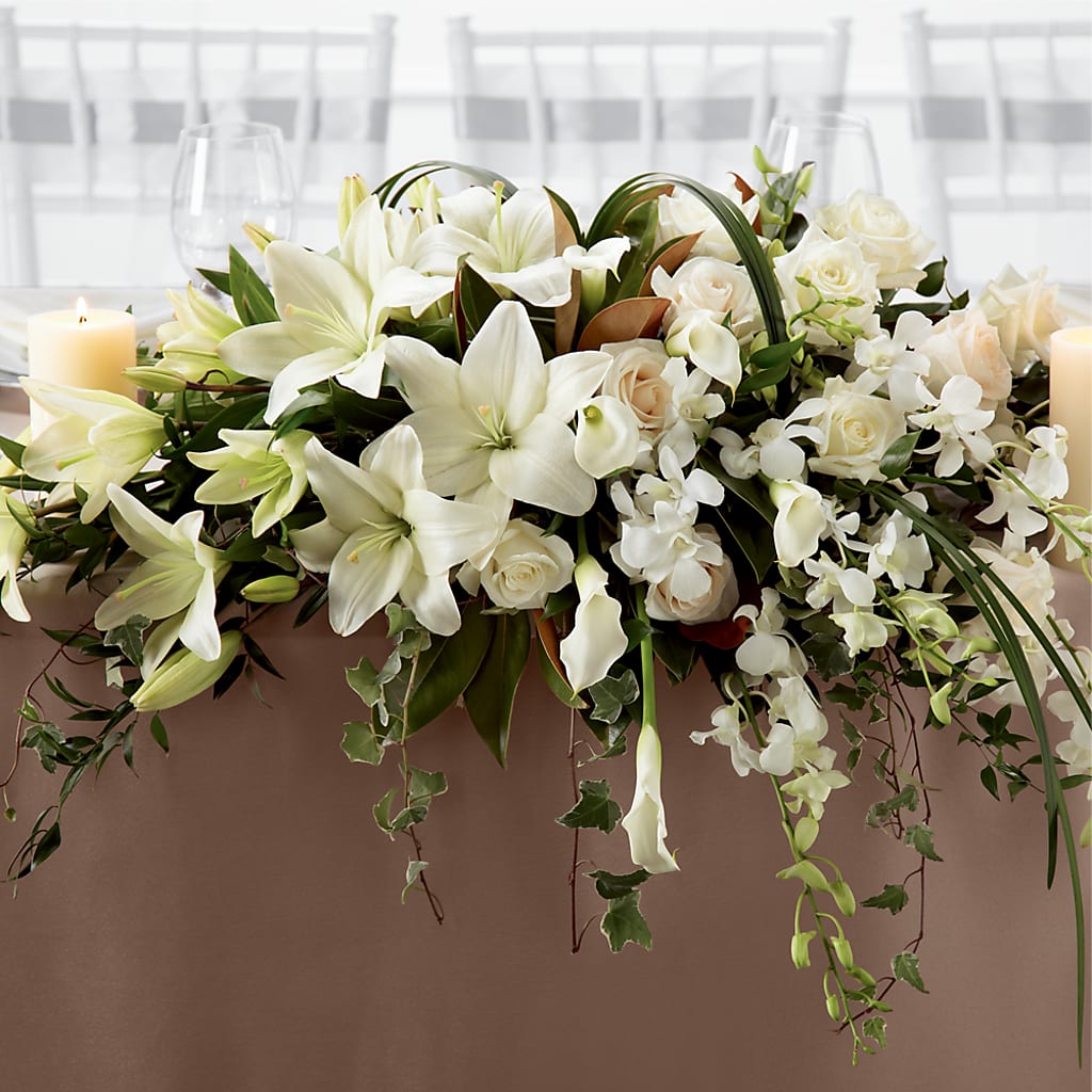 White Linen Arrangement – CLARKSON FLOWERS & GIFTS, Mississauga ON
