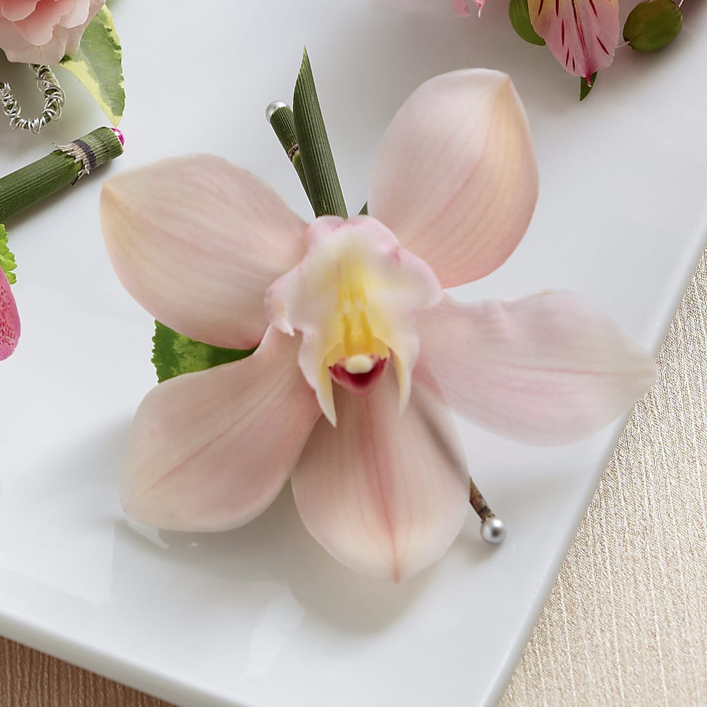 Pink Cymbidium Boutonniere – CLARKSON FLOWERS & GIFTS, Mississauga ON