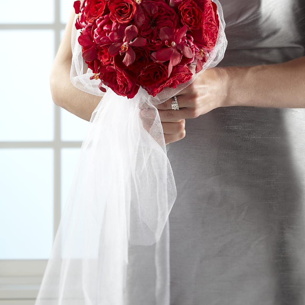 Desire Bouquet – CLARKSON FLOWERS & GIFTS, Mississauga ON