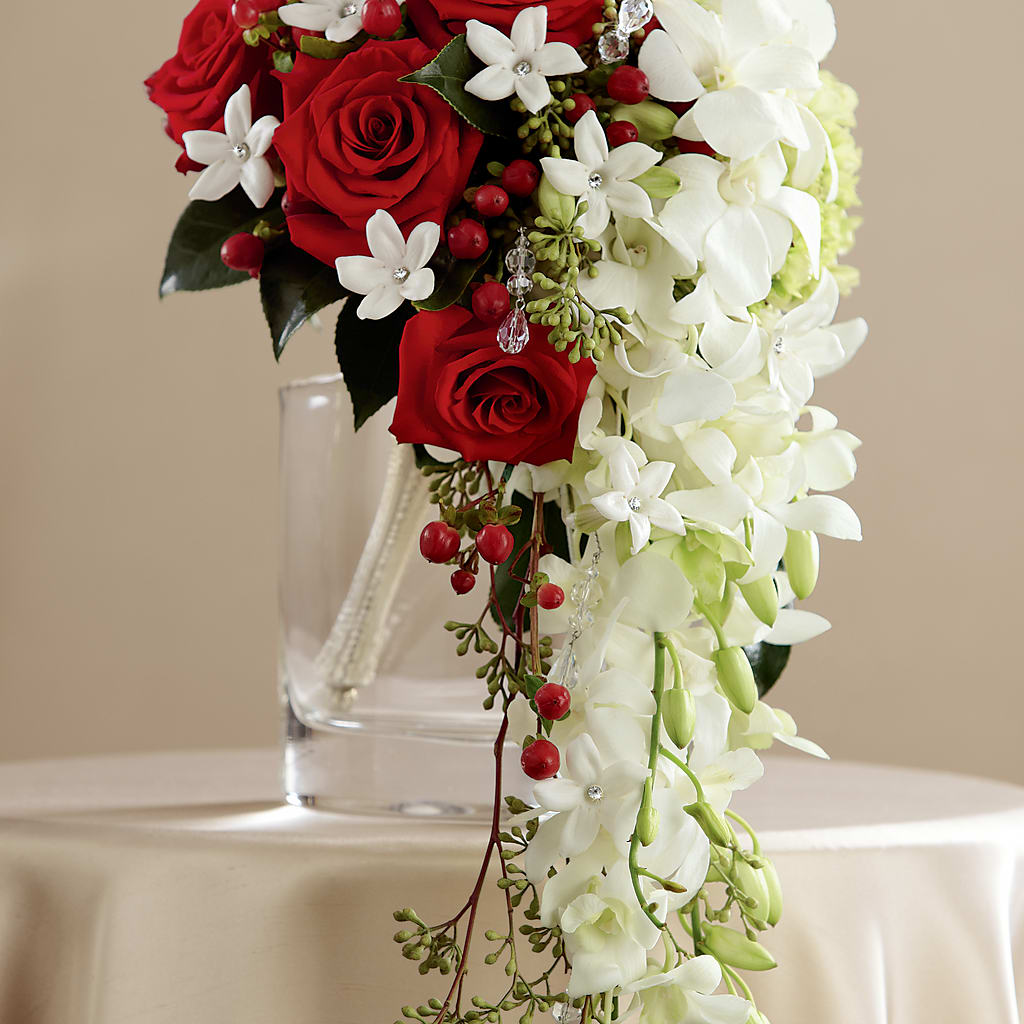 Here Comes the Bride Bouquet – CLARKSON FLOWERS & GIFTS, Mississauga ON