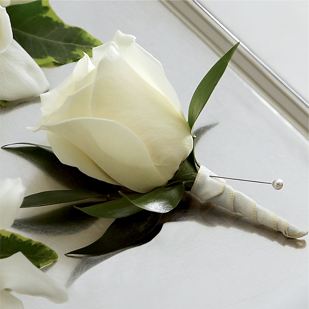 White Rose Boutonniere – CLARKSON FLOWERS & GIFTS, Mississauga ON