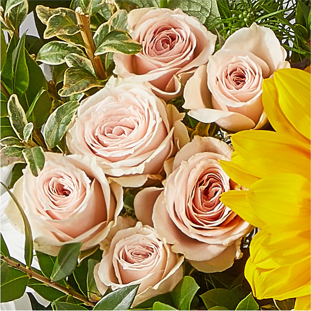 The Good Life Bouquet – CLARKSON FLOWERS & GIFTS, Mississauga ON