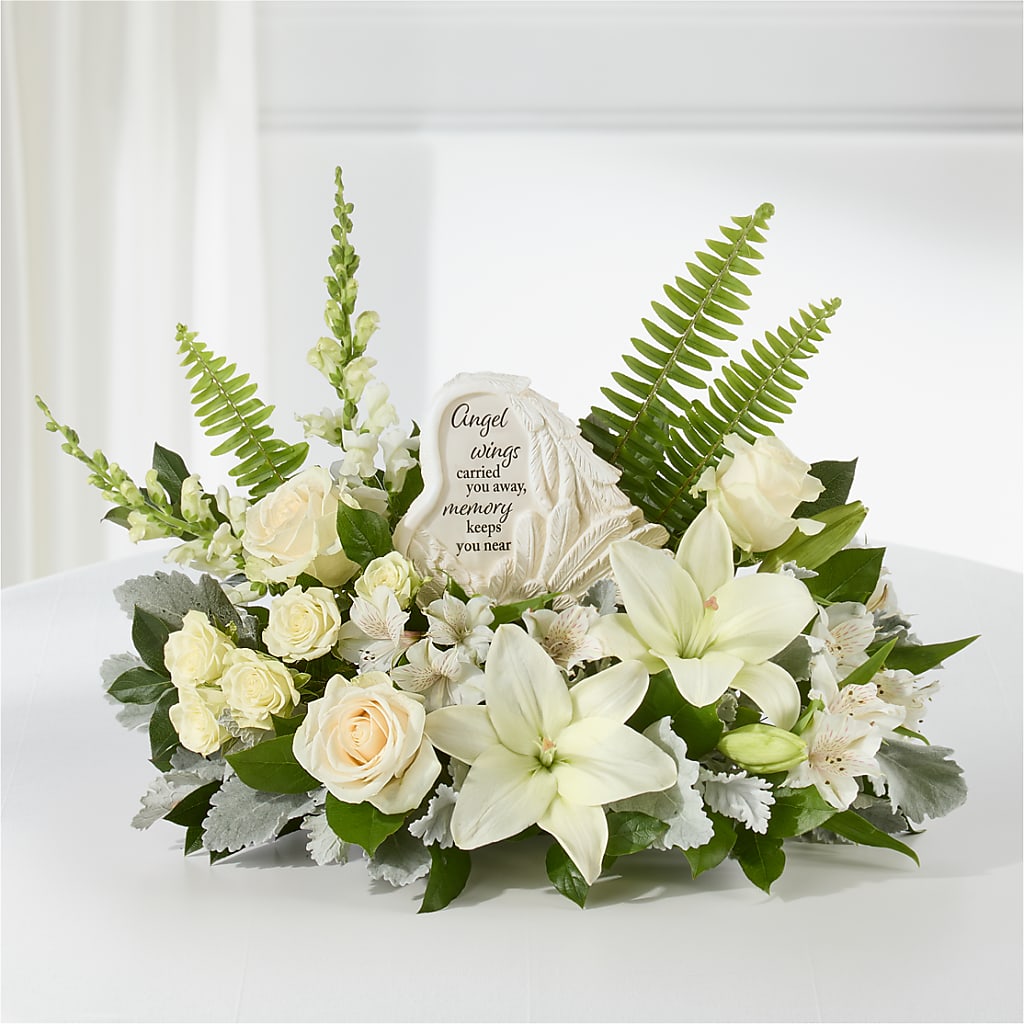 Holding You Close Arrangement – CLARKSON FLOWERS & GIFTS, Mississauga ON