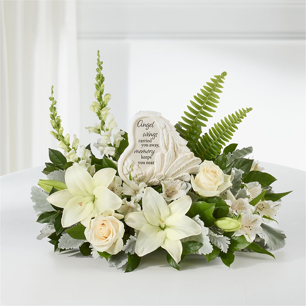 Holding You Close Arrangement – CLARKSON FLOWERS & GIFTS, Mississauga ON