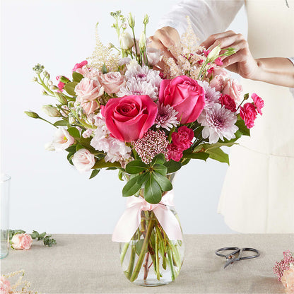 Pink Ribbon - A Florist Original – CLARKSON FLOWERS & GIFTS, Mississauga ON