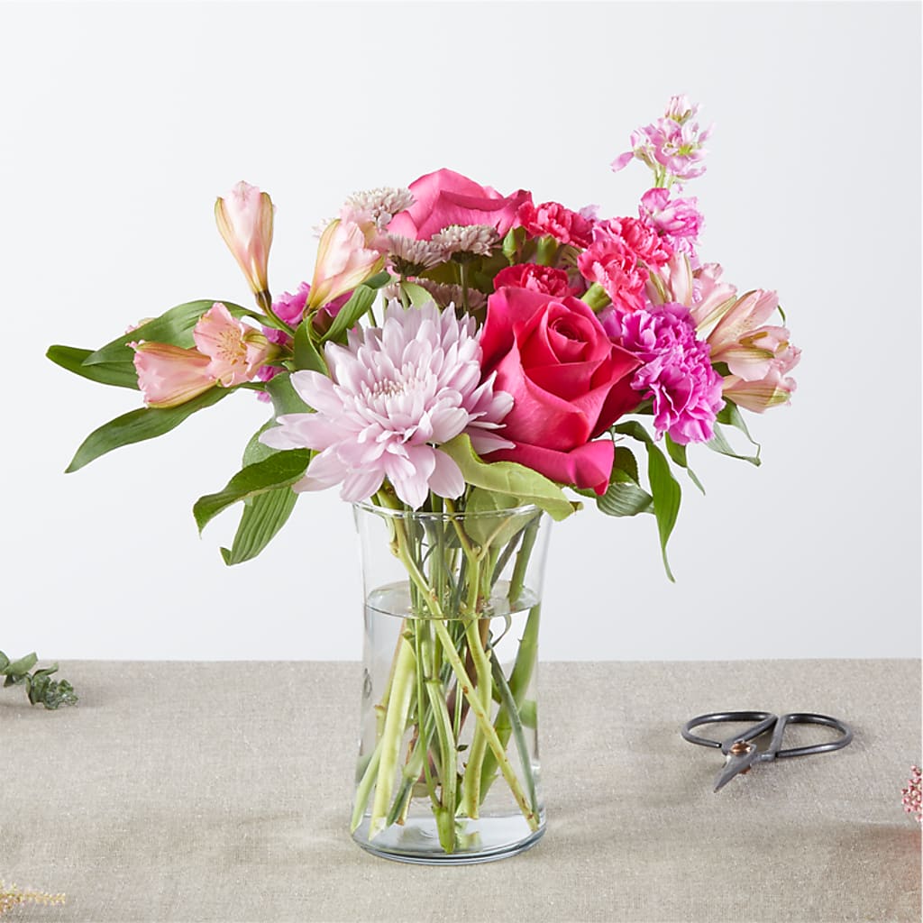 Pink Ribbon - A Florist Original – CLARKSON FLOWERS & GIFTS, Mississauga ON