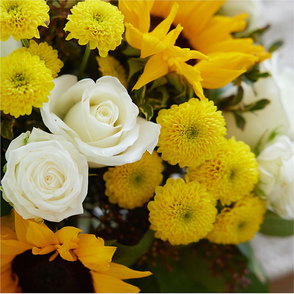 Luminous Morning Bouquet – CLARKSON FLOWERS & GIFTS, Mississauga ON