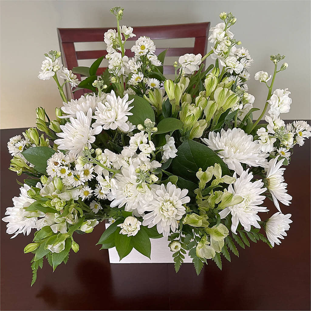 Eternal Affection Arrangement – CLARKSON FLOWERS & GIFTS, Mississauga ON