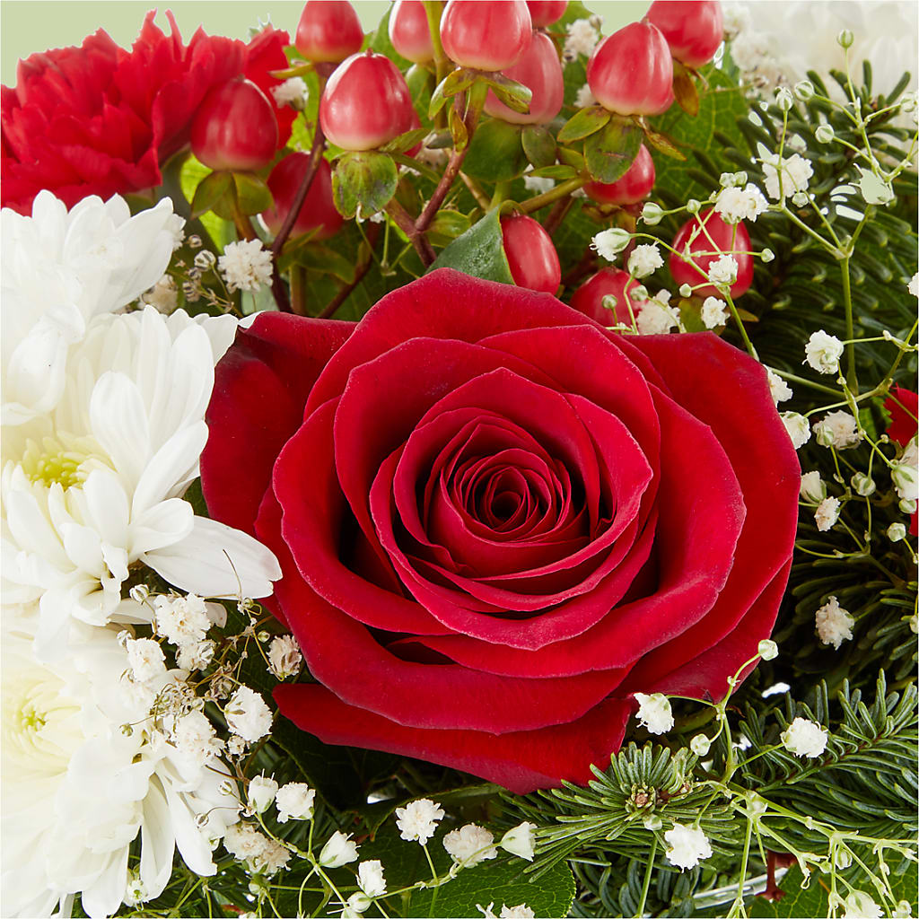Chance of Flurries Bouquet – CLARKSON FLOWERS & GIFTS, Mississauga ON