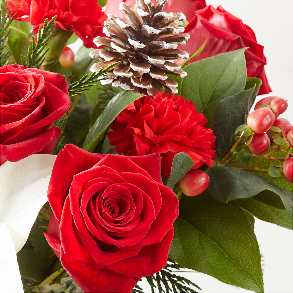Oh So Jolly Bouquet – CLARKSON FLOWERS & GIFTS, Mississauga ON