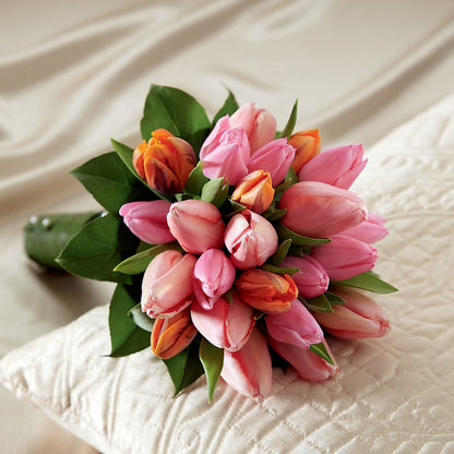 Embraceable Bouquet – CLARKSON FLOWERS & GIFTS, Mississauga ON